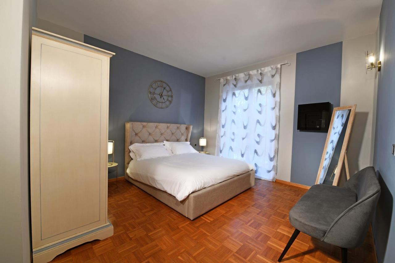 Panoramic Villa Garassino - Country Rooms And Fine Restaurant Treiso Εξωτερικό φωτογραφία