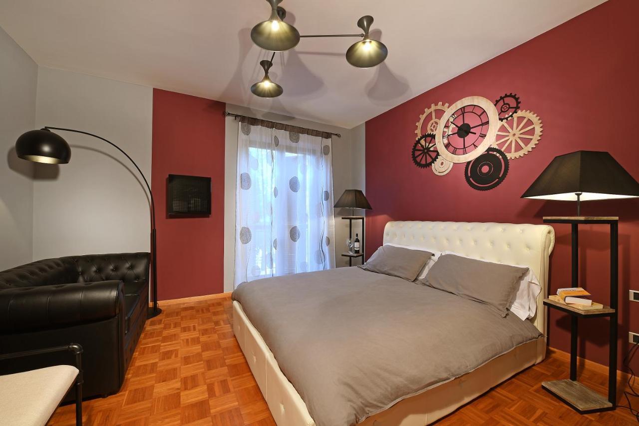 Panoramic Villa Garassino - Country Rooms And Fine Restaurant Treiso Εξωτερικό φωτογραφία