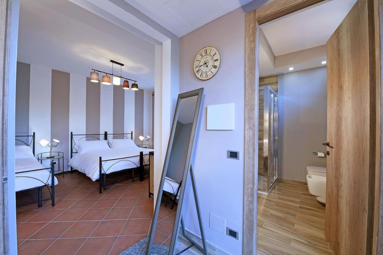 Panoramic Villa Garassino - Country Rooms And Fine Restaurant Treiso Εξωτερικό φωτογραφία