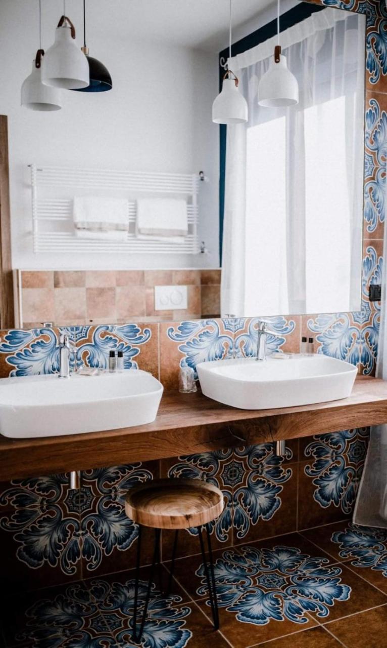 Panoramic Villa Garassino - Country Rooms And Fine Restaurant Treiso Εξωτερικό φωτογραφία